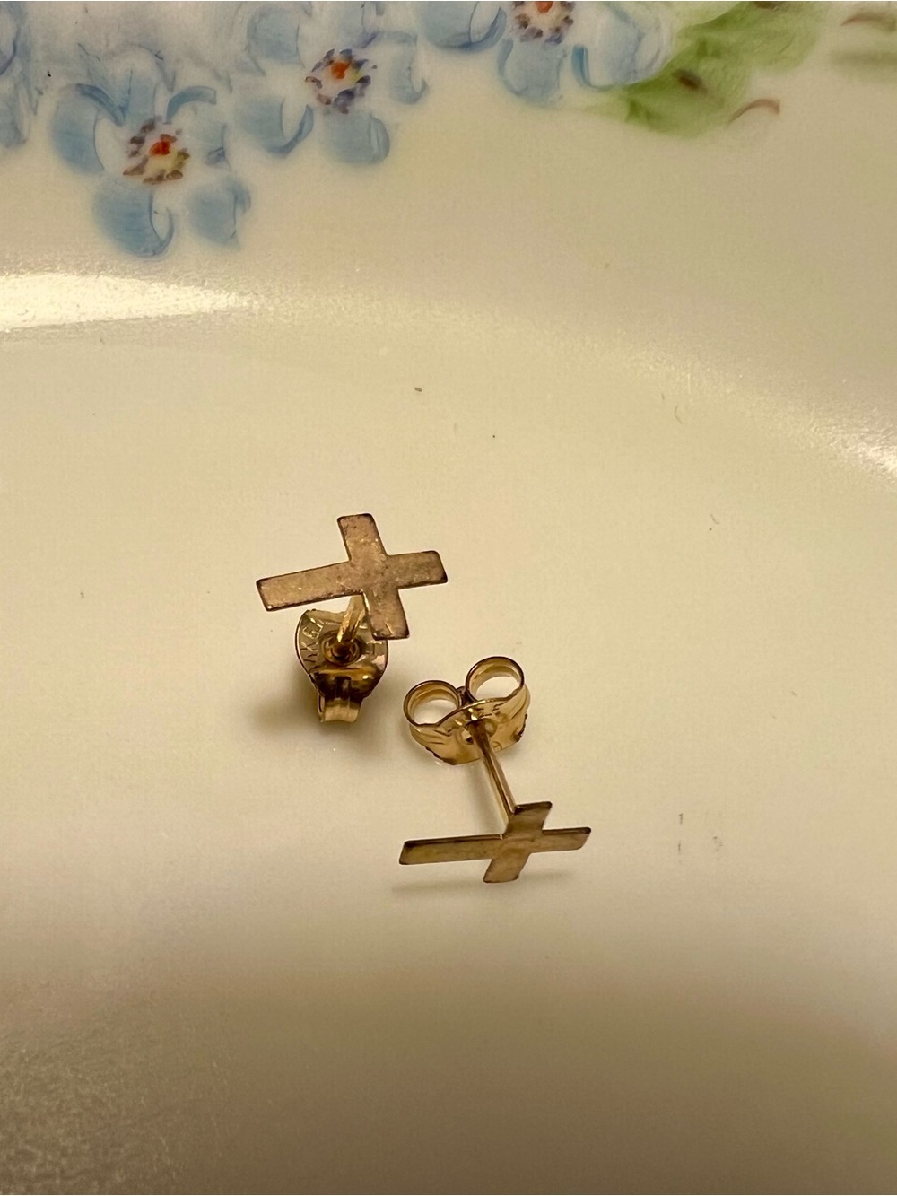 14k GF small Cross Stud Earrings